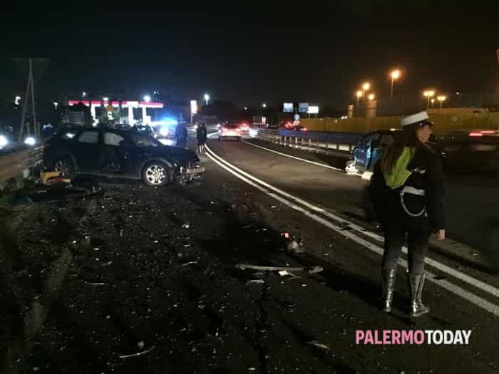 Incidente sulla Palermo-Sciacca, coinvolte 3 auto: tre persone ferite